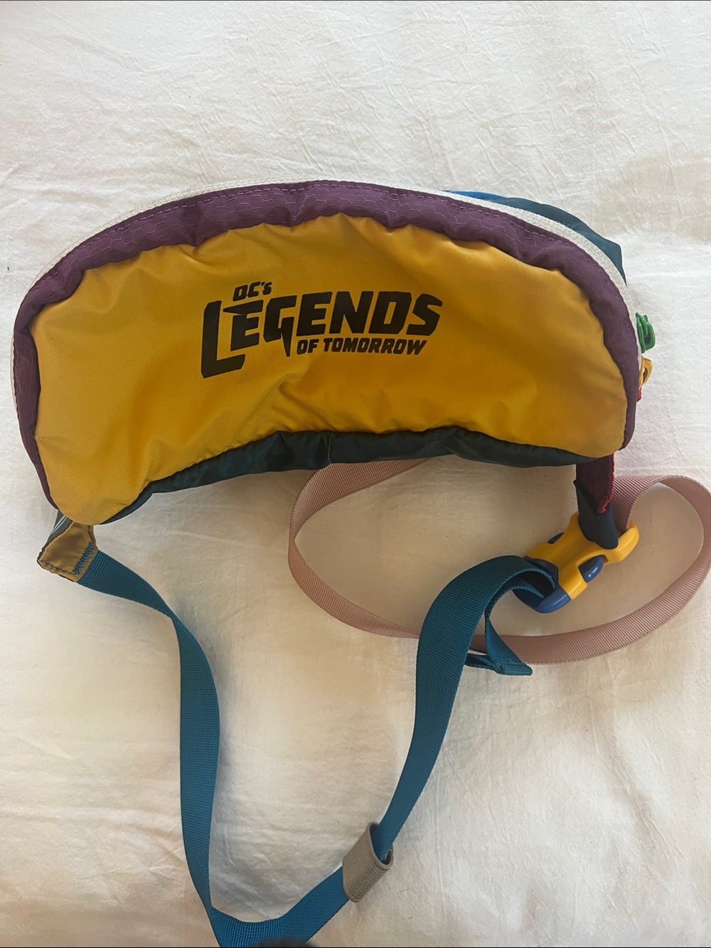Cotopaxi Color-block Legends of Tomorrow Waist Sling Bag/fanny pack - Picture 2 of 6